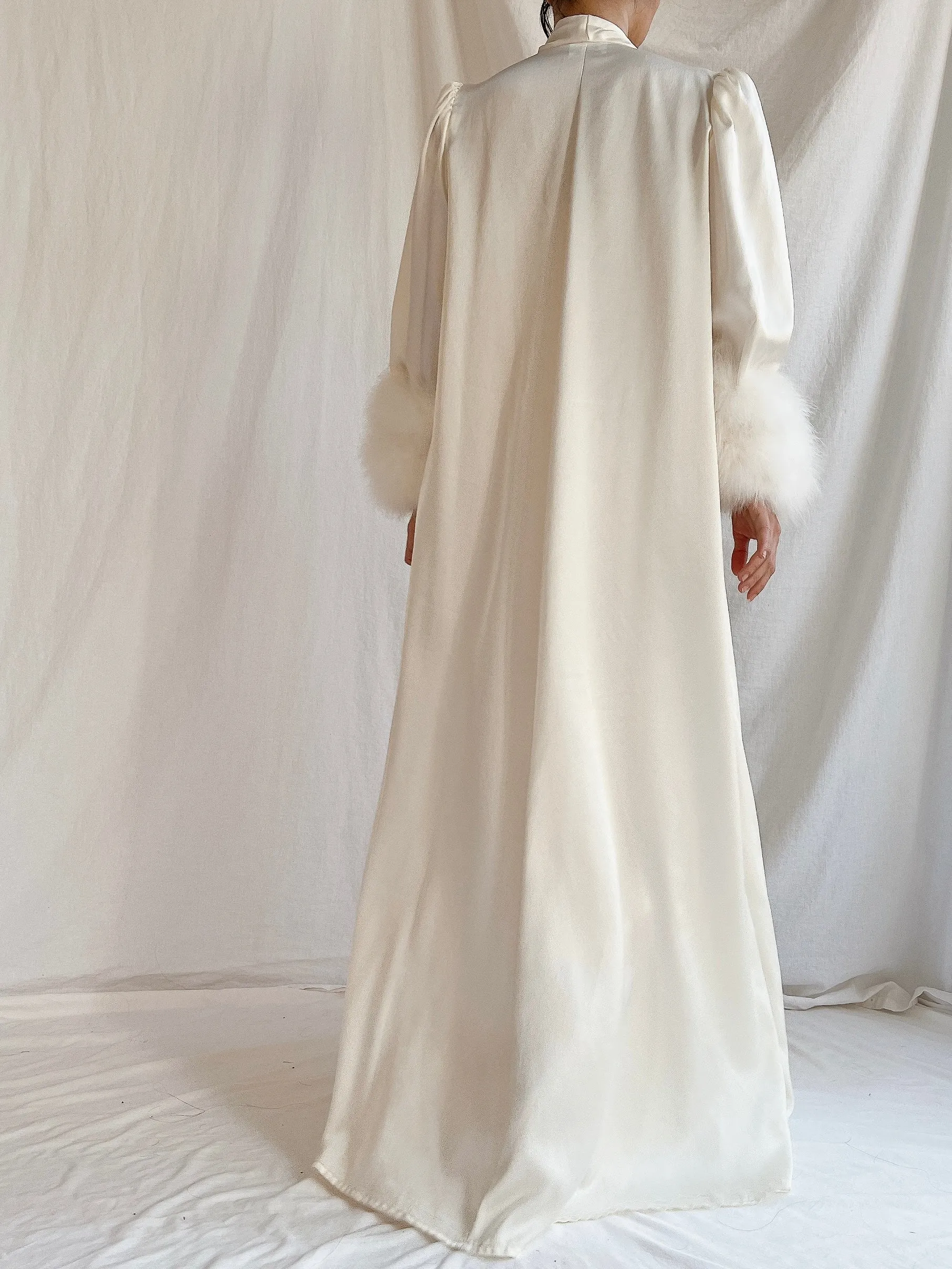 1960s Lucie Ann Satin Marabou Duster - S-M