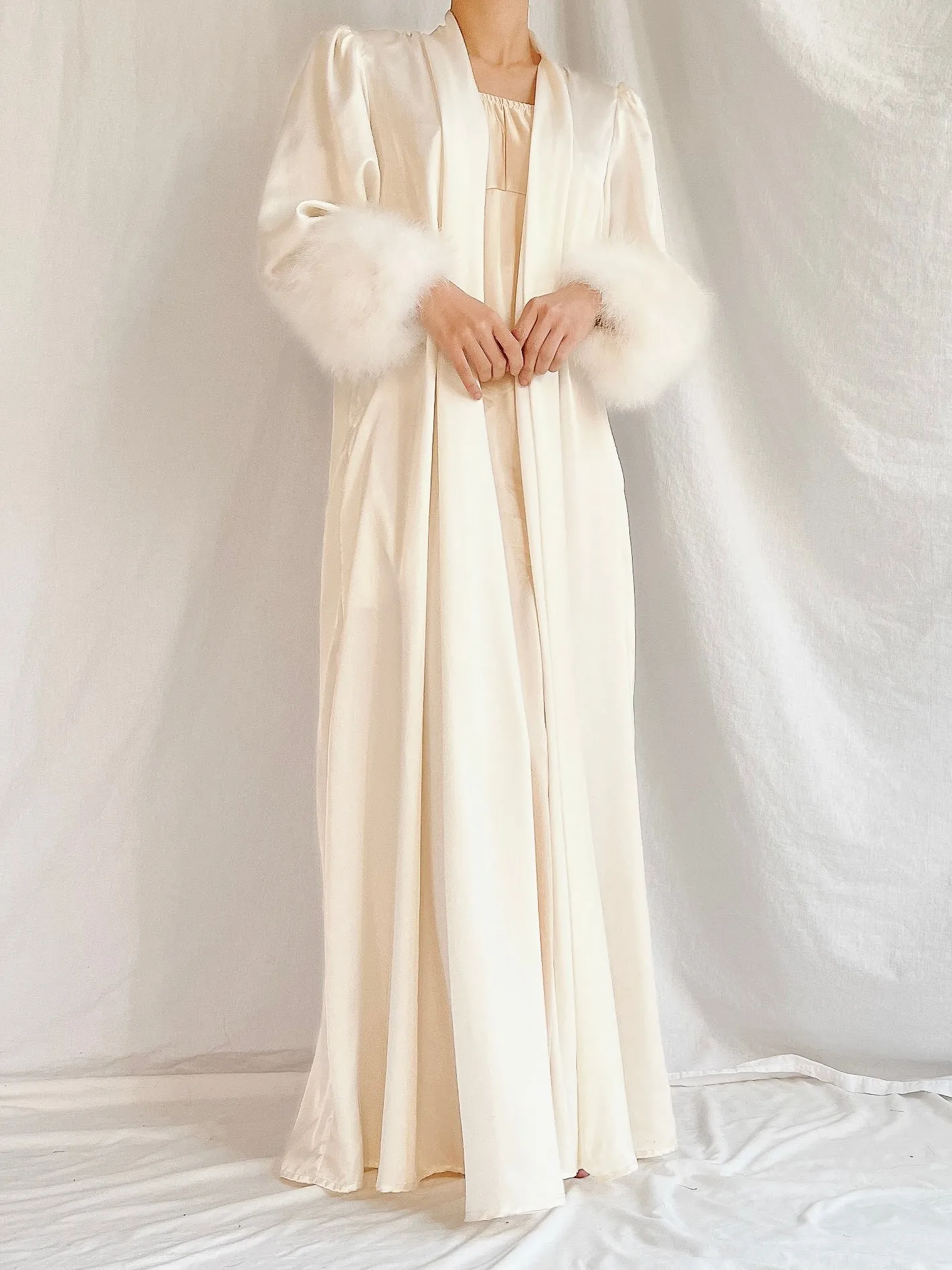 1960s Lucie Ann Satin Marabou Duster - S-M
