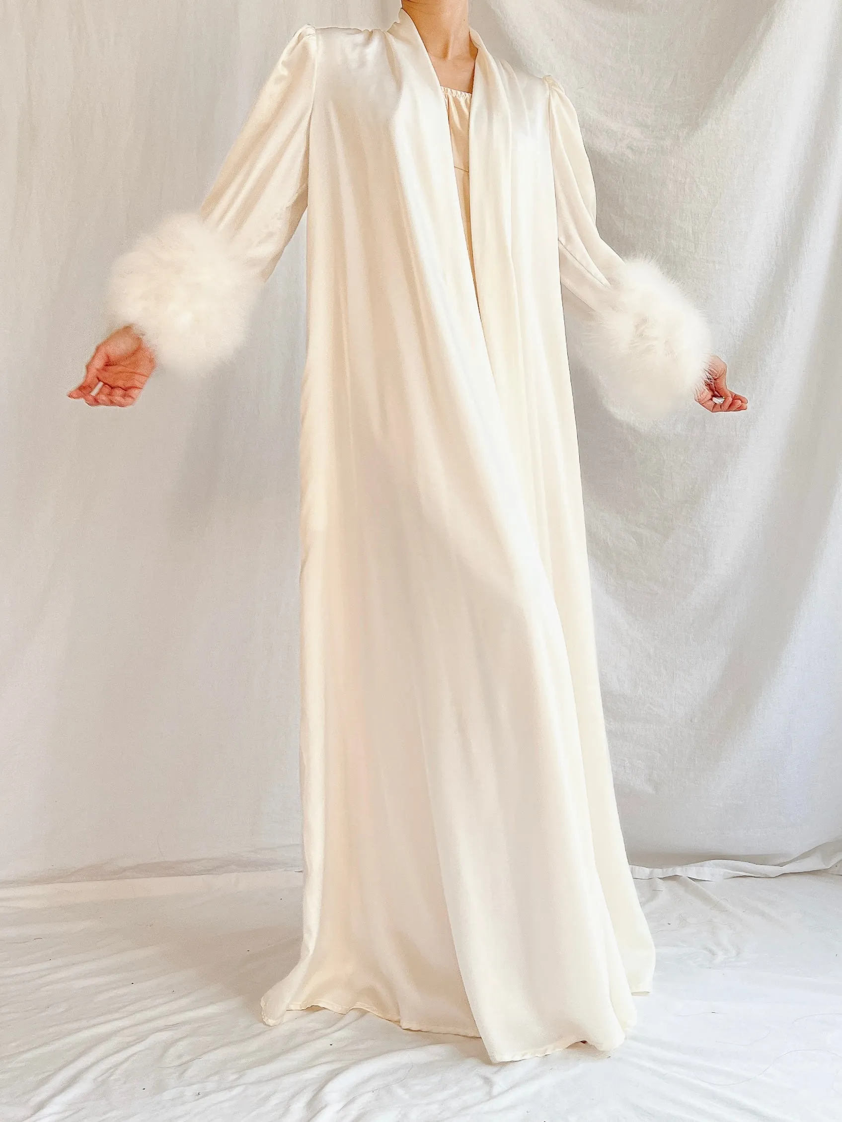 1960s Lucie Ann Satin Marabou Duster - S-M