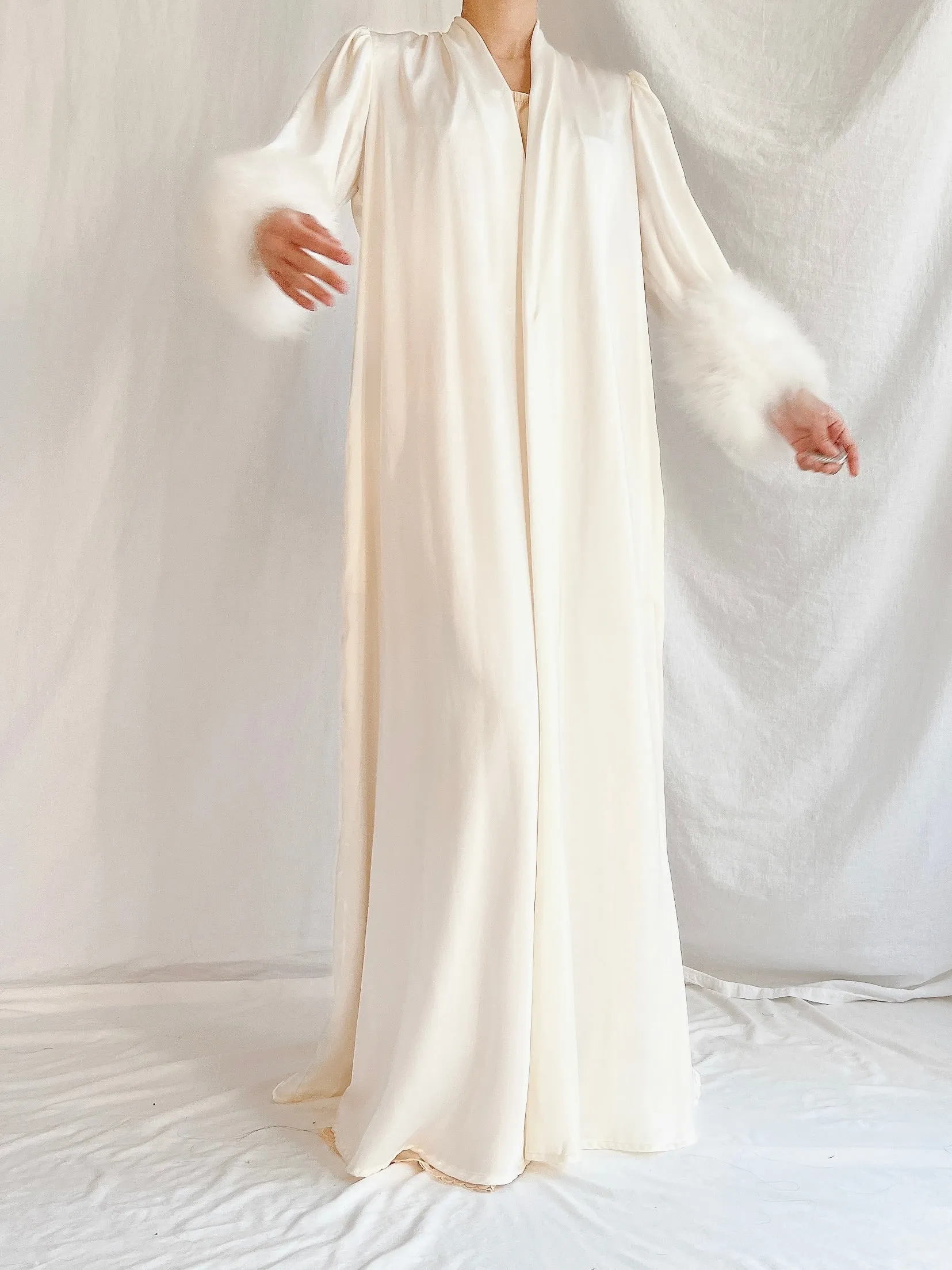 1960s Lucie Ann Satin Marabou Duster - S-M
