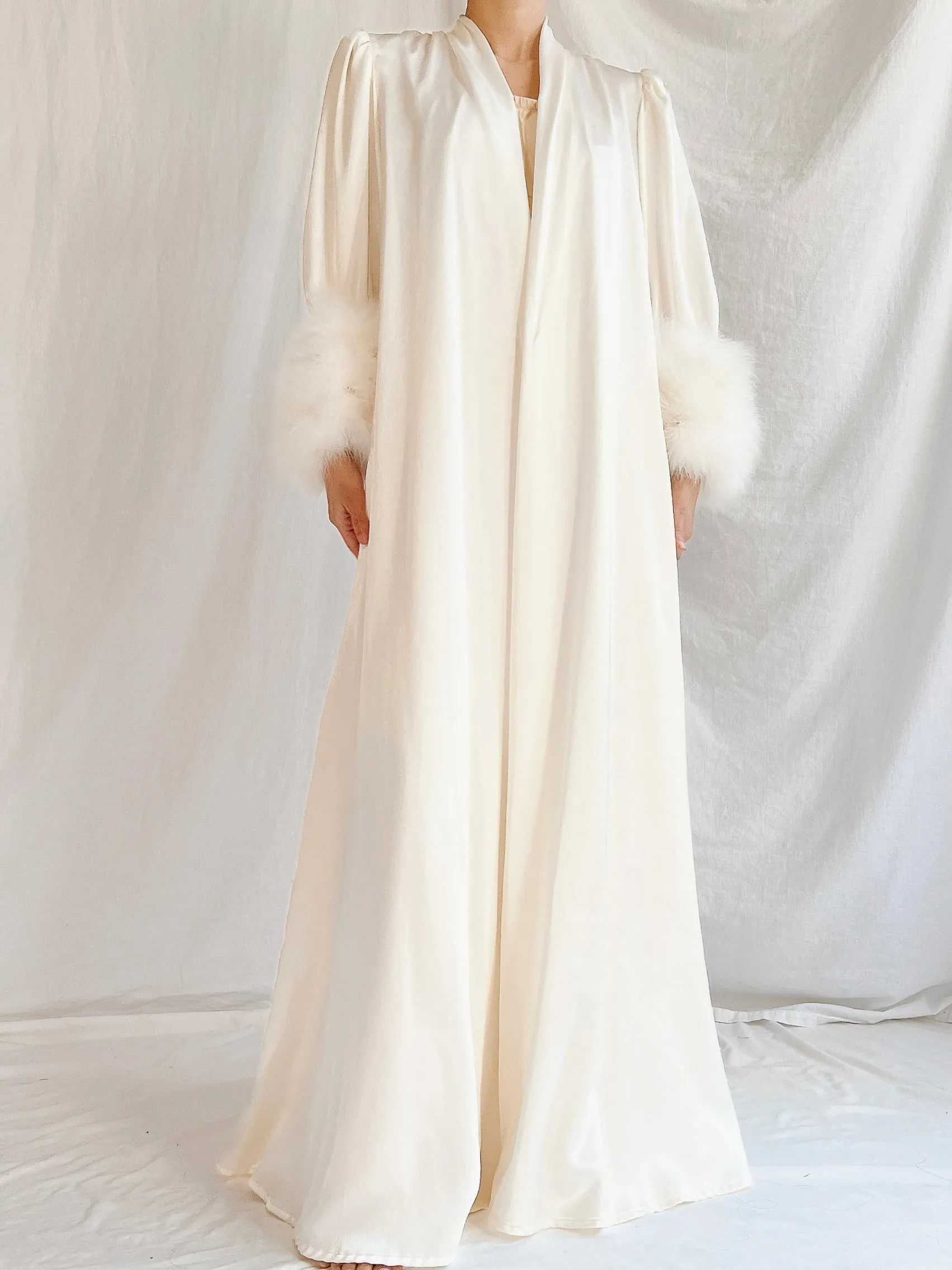 1960s Lucie Ann Satin Marabou Duster - S-M