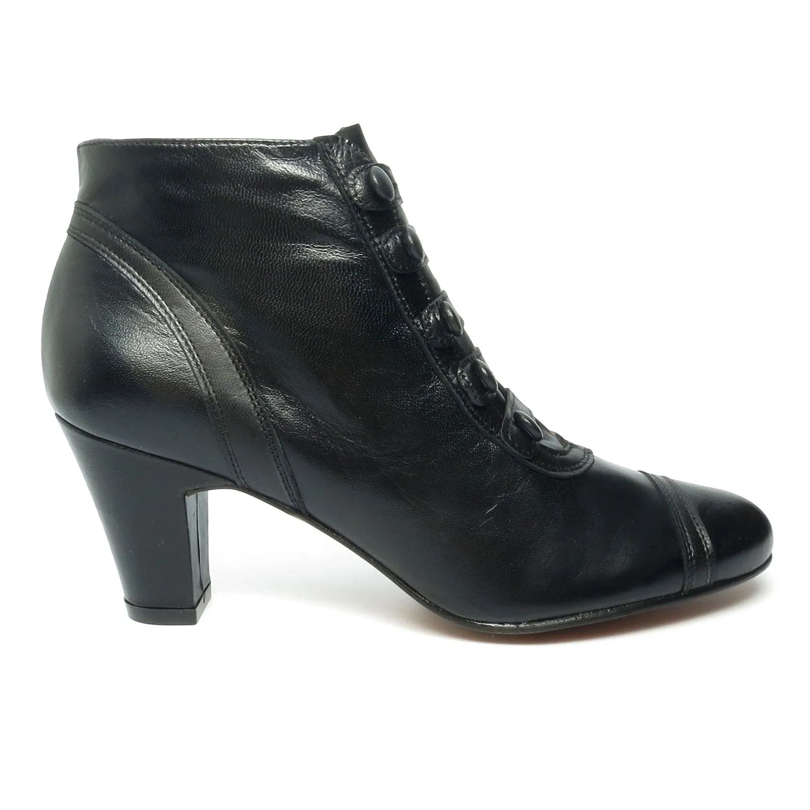 Cassie Boot