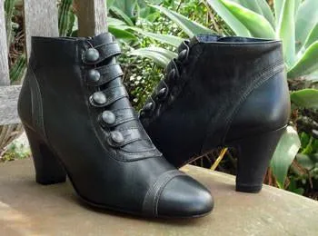 Cassie Boot