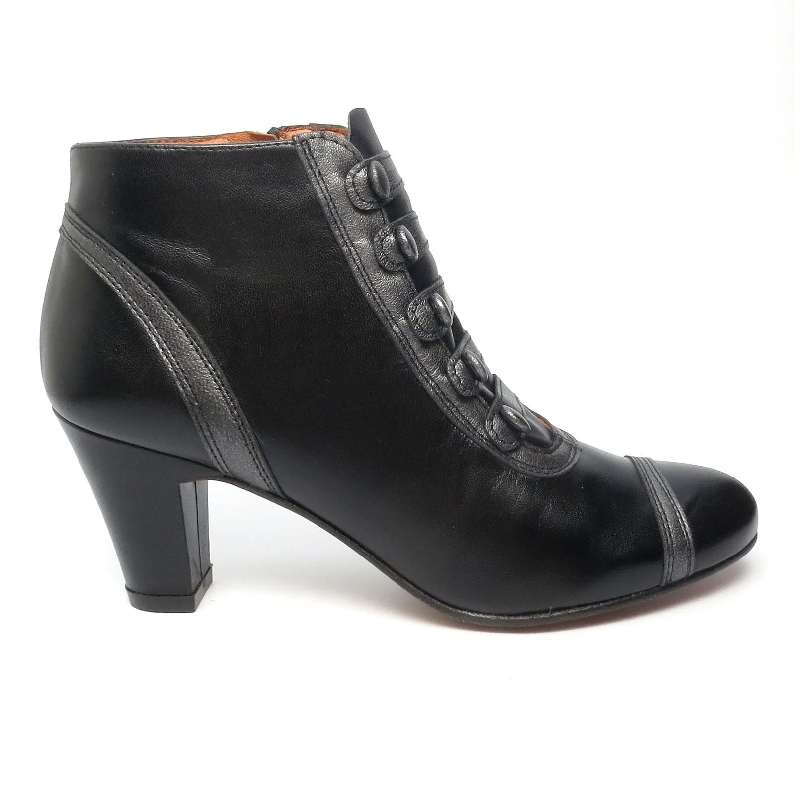 Cassie Boot