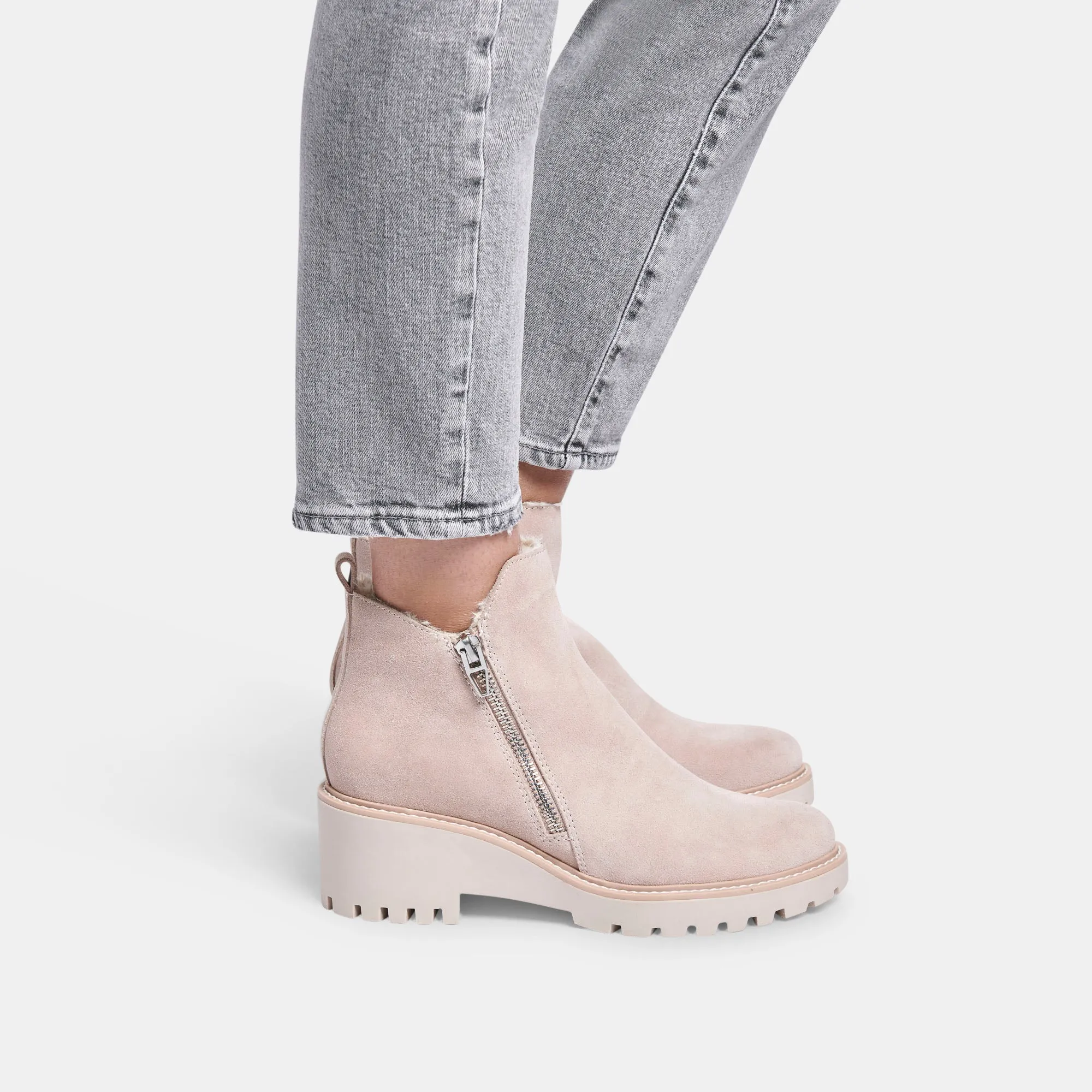 HOLLYN BOOTIES NATURAL SUEDE