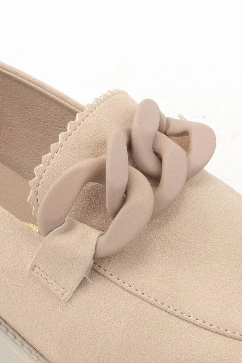 Madison Matte Loafer