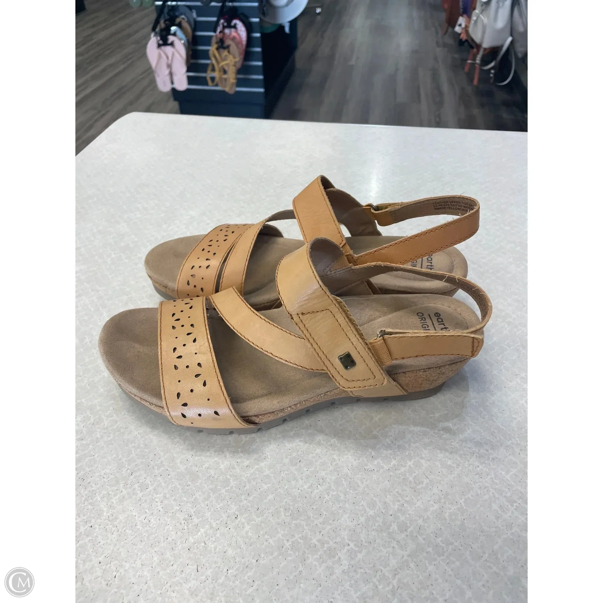 Sandals Heels Wedge By Earth Origins In Tan, Size: 9.5