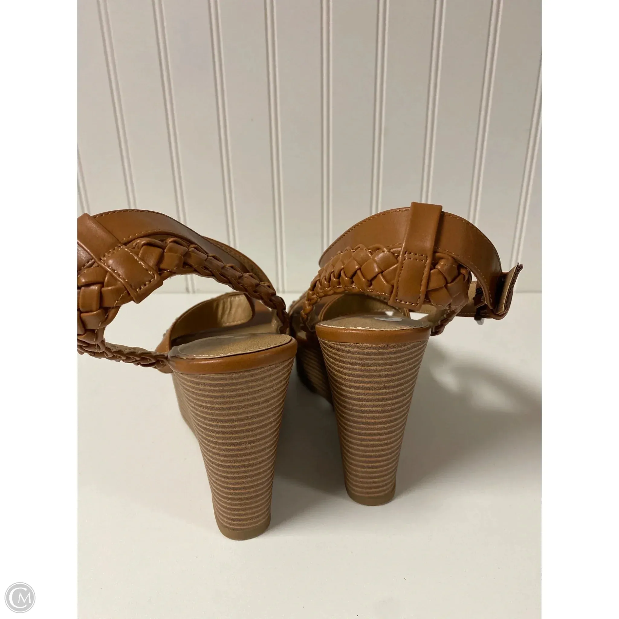 Sandals Heels Wedge By Report In Brown, Size: 7