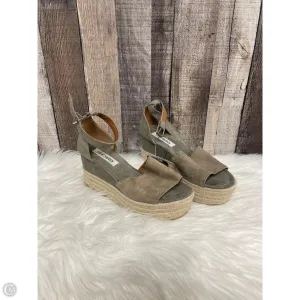 Sandals Heels Wedge By Steve Madden In Taupe, Size: 8